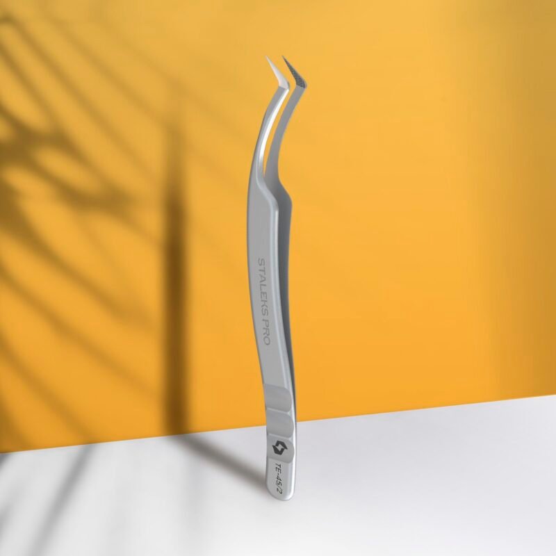 Pince professionnelle pour extension de cils avec embouts en fibres EXPERT 45 TYPE 2 (en forme de L, 40′)